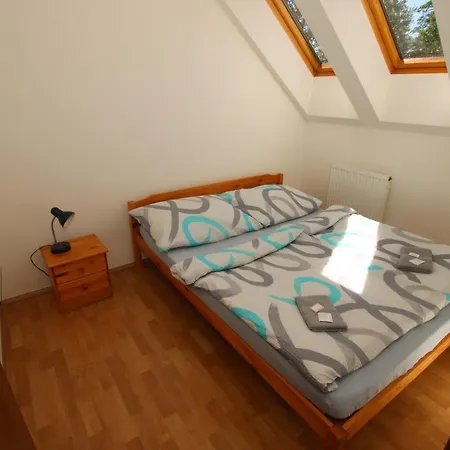 Lavka * Květnice